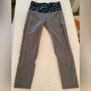 Women’s Lululemon leggings